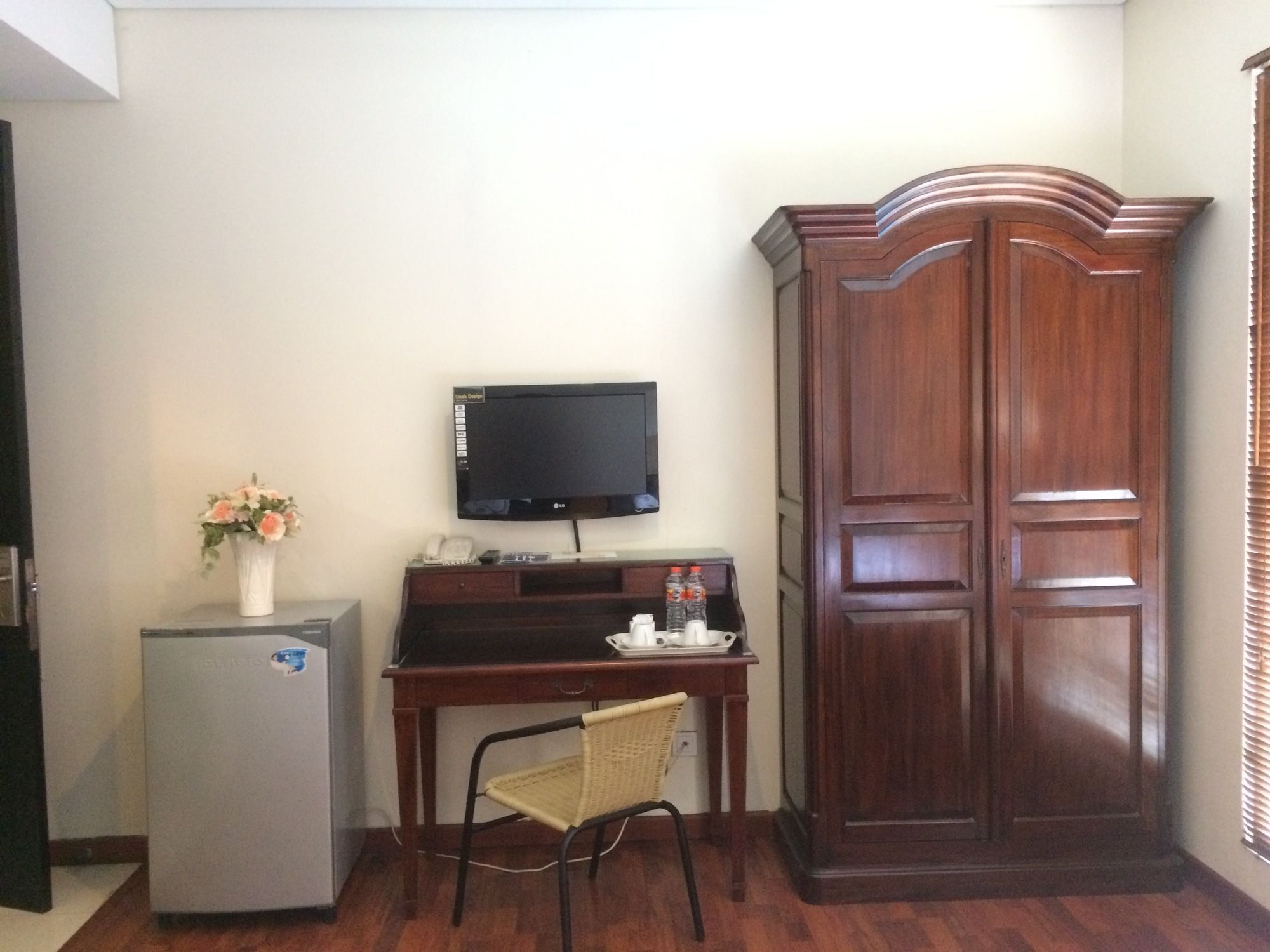 Arimbi Pejaten Suites Jacarta Exterior foto