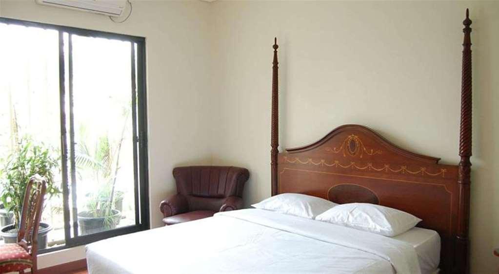 Arimbi Pejaten Suites Jacarta Quarto foto